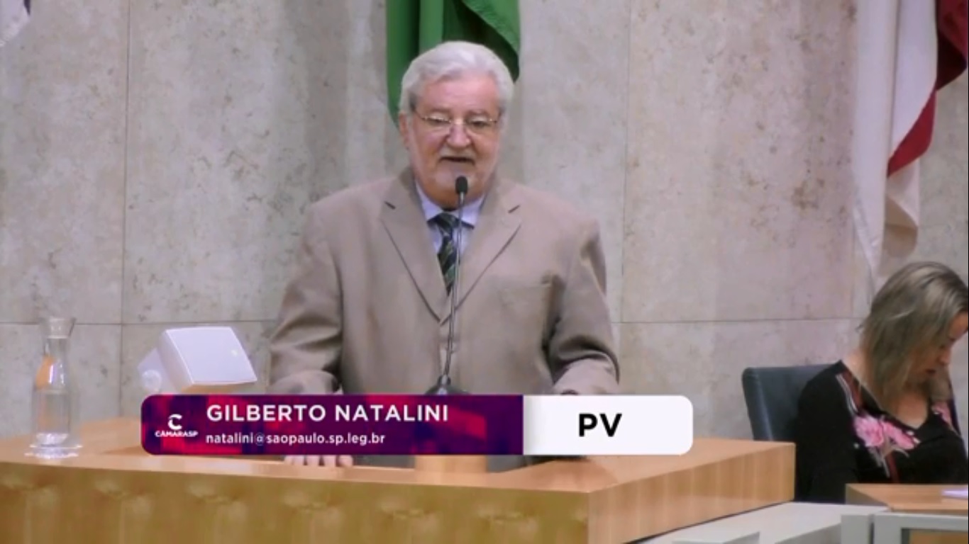 Vereador Natalini discursa sobre a cobertura vacinal de sarampo